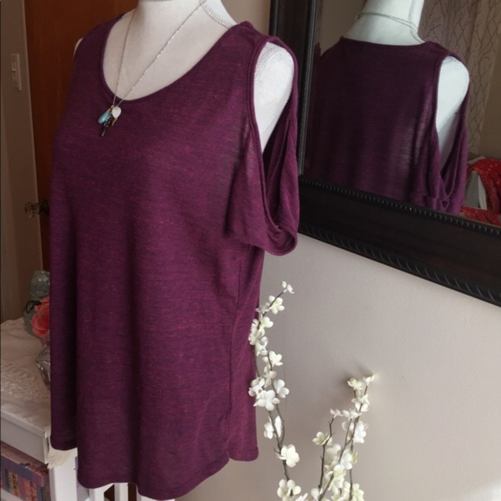 Old Navy Fuschia Cold Shoulder Tee